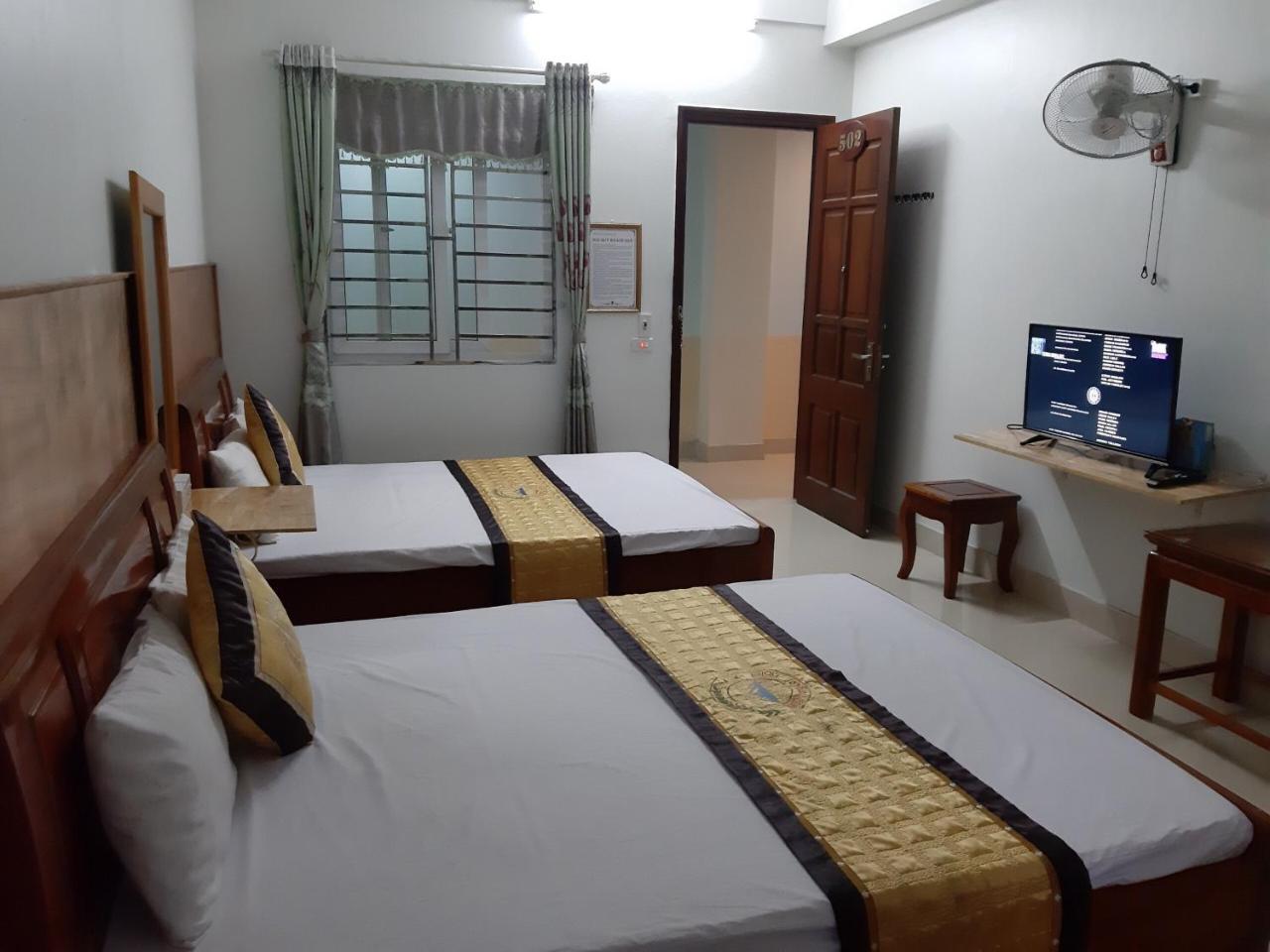 Thang Loi Tam Dao Hotel Exterior photo